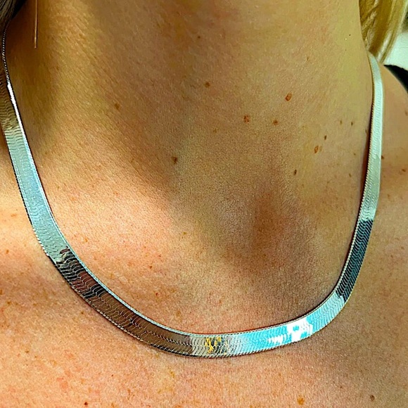 STERLING SILVER HERRINGBONE NECKLACE  10 mm WIDTH - Picture 3 of 5
